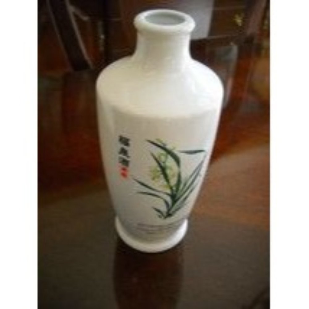 FU-CHUEN DSS SPIRITS Custom Distilled Chinese Liquor Decanter Bottle